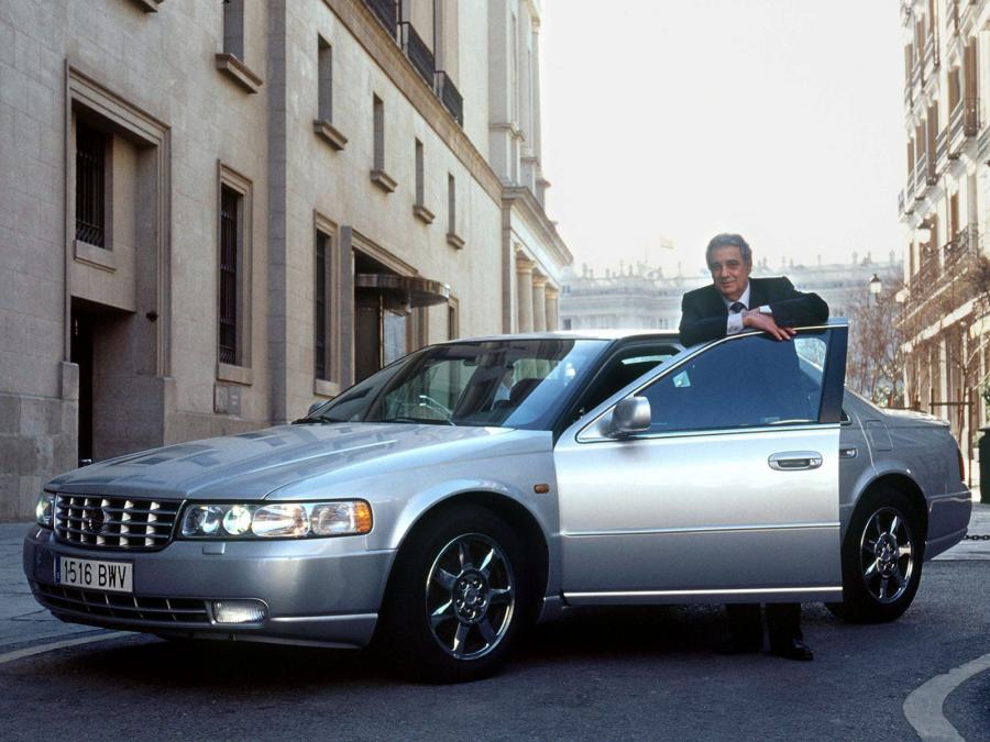  Cadillac Seville STS 1998 года  (EU) (фото 17 из 28)